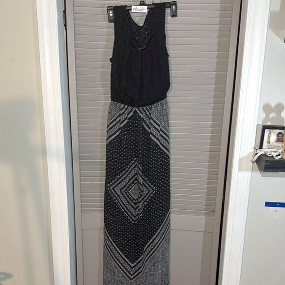 AB Studio Casual Black and Gray Halter Dress - Picture 1 of 9